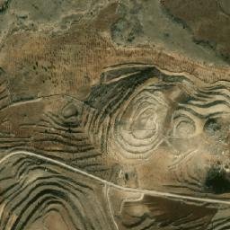 Satellite imagery of Ḑahrat al Ḩadab, SY