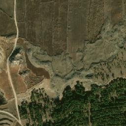 Satellite imagery of Ḑahrat al Ḩadab, SY