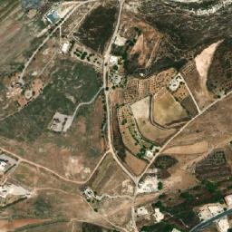Satellite imagery of Aaqabet ej Jamlé, LB