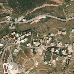 Satellite imagery of Aaqabet ej Jamlé, LB