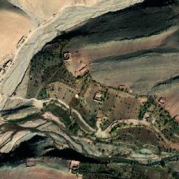 Satellite imagery of Kowtal-e Chapaṟī, AF