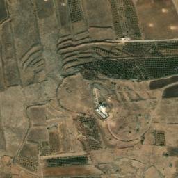 Satellite imagery of Tall Karm al Khān, SY