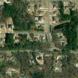 Satellite imagery of Pine Ridge, US