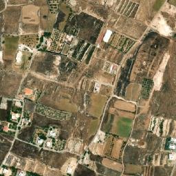 Satellite imagery of Hajar et Taouîl, LB