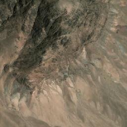 Satellite imagery of Pal-e Āwburt, AF