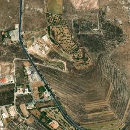 Satellite imagery of Hajar et Taouîl, LB