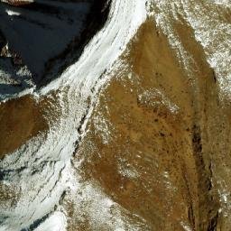 Satellite imagery of Kōh-e Raḩm Qulī, AF