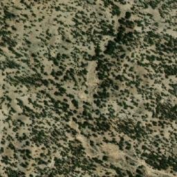 Satellite imagery of Dê Kuhnē Ghar, AF