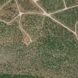 Satellite imagery of Chqîf el Ahmar, LB