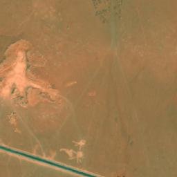 Satellite imagery of El Oumalek, DZ