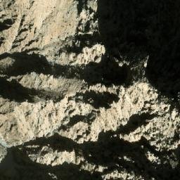 Satellite imagery of Shākh Tūt Ghar, AF