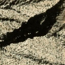 Satellite imagery of Awlaḏū Ghar, AF