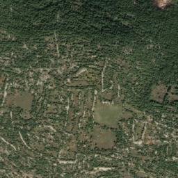 Satellite imagery of El Qasr, LB