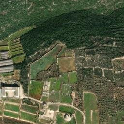Satellite imagery of Er Raouâyes, LB