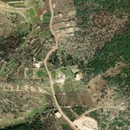 Satellite imagery of En Naqaâ, LB