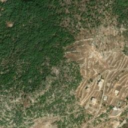Satellite imagery of En Naqaâ, LB
