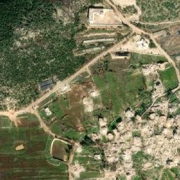 Satellite imagery of En Naqaâ, LB