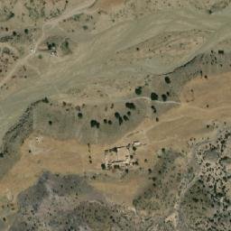 Satellite imagery of Khowāzī Darghanī Ghar, AF
