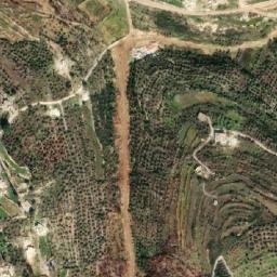 Satellite imagery of Ez Zouïyé, LB