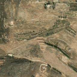 Satellite imagery of Rouaïsset el Hamra, LB