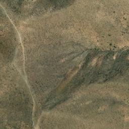 Satellite imagery of Dê Sang-e Shāndē Ghar, AF