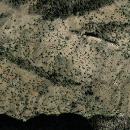 Satellite imagery of Khowāzī Darghanī Ghar, AF