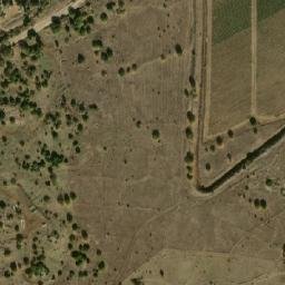Satellite imagery of Tall al Aḩmar, IL