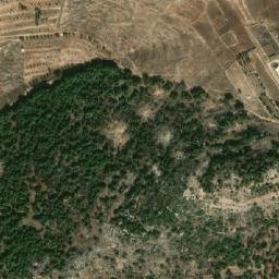 Satellite imagery of Rouaïsset ech Chanaqir, LB
