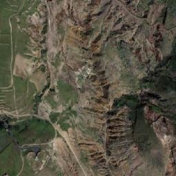 Satellite imagery of Portela, MA