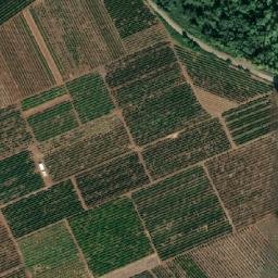 Satellite imagery of Aẖuzat Dovrovin, IL