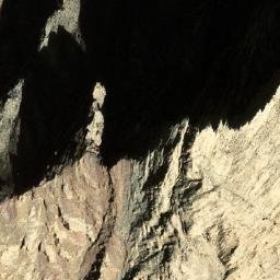 Satellite imagery of Kōh-e Chulūng, AF