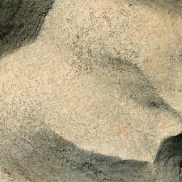 Satellite imagery of Shāragē Pus̲h̲tah, AF