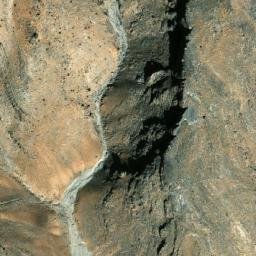 Satellite imagery of Daraghōanḏ Ghar, AF