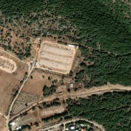 Satellite imagery of Shaqīf el Aḥmar, IL