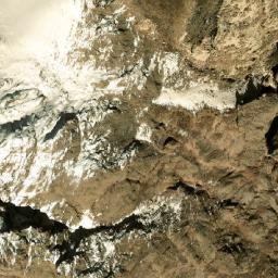 Satellite imagery of Kōh-e Khum, AF