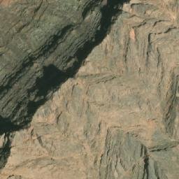 Satellite imagery of Kōh-e Kalmāshow, AF