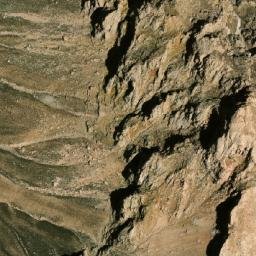 Satellite imagery of Kōh-e Isparmān, AF