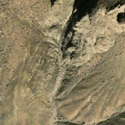 Satellite imagery of Kūh-e Nāveh-ye Tarakeh, AF
