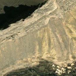 Satellite imagery of Kūh-e Nāveh-ye Tarakeh, AF