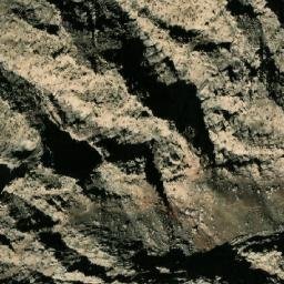 Satellite imagery of Lōy Ghar, AF