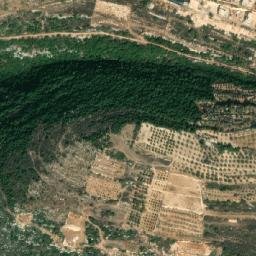 Satellite imagery of Rekhes Yanoaẖ, IL