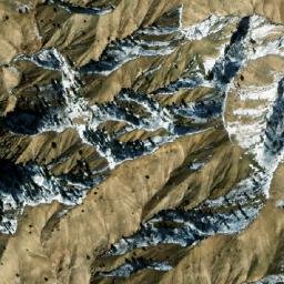 Satellite imagery of Nīāzawaṟē Ghar, AF