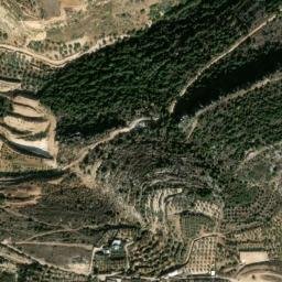 Satellite imagery of Tsuqe Gitta, IL