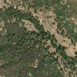 Satellite imagery of Pine Ridge, US