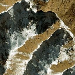 Satellite imagery of Ghūnḏī-ye Garm Āwak, AF