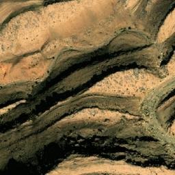 Satellite imagery of Kheneg es Somm, DZ