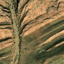 Satellite imagery of Kheneg es Somm, DZ