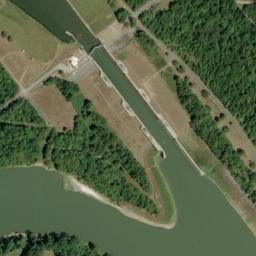 Satellite imagery of Cherry Bluff, US