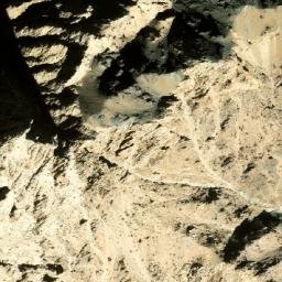 Satellite imagery of Dê Azhdar Ghar, AF