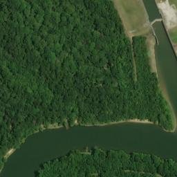 Satellite imagery of Meltons Bluff, US